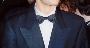 Tom Hanks Photo from 1989
